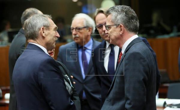 Los ministros apoyan el sistema de autorización propuesto para viajeros sin visado